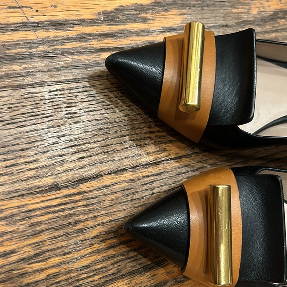 Stuart Weitzman black leather heels - Picture 9 of 9